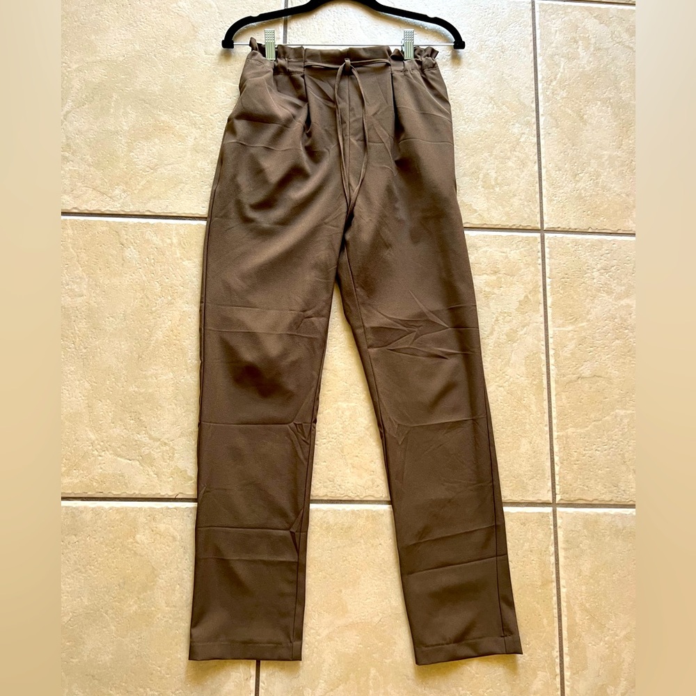 Women’s Brown Tapered Pants